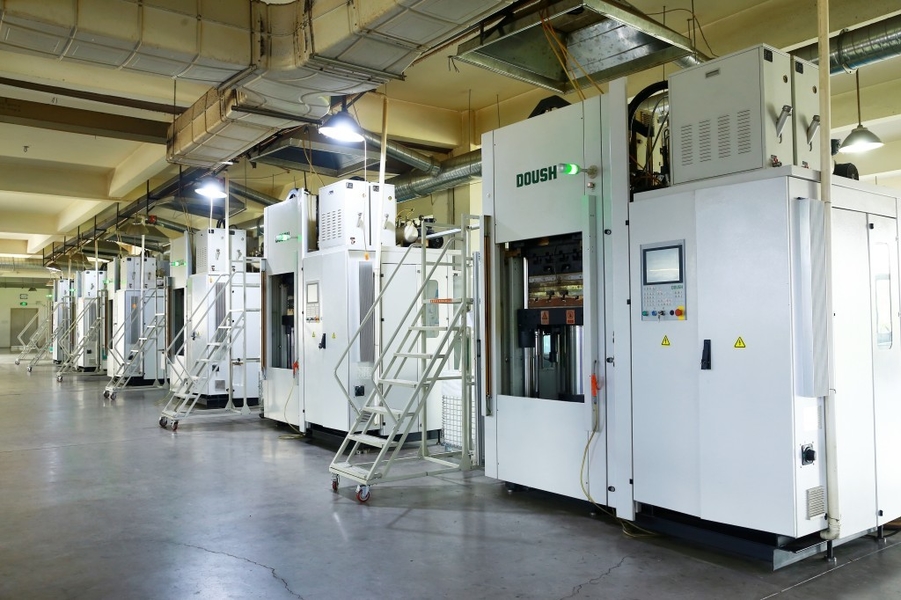 Jiangsu Kunyuan Rubber & Plastic Technology Co.,Ltd linia produkcyjna producenta