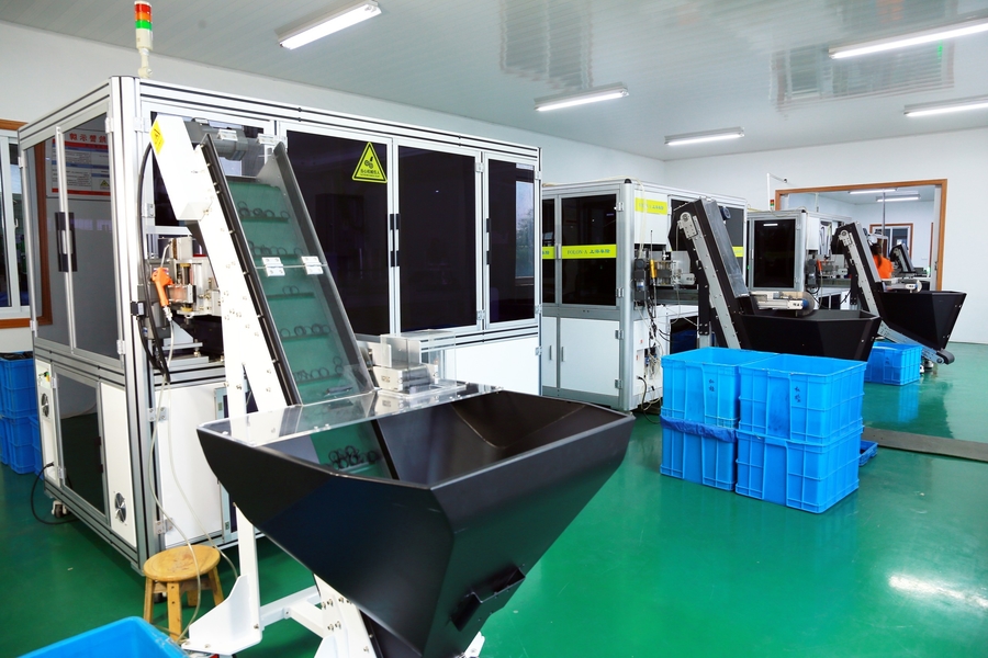 Jiangsu Kunyuan Rubber & Plastic Technology Co.,Ltd linia produkcyjna producenta